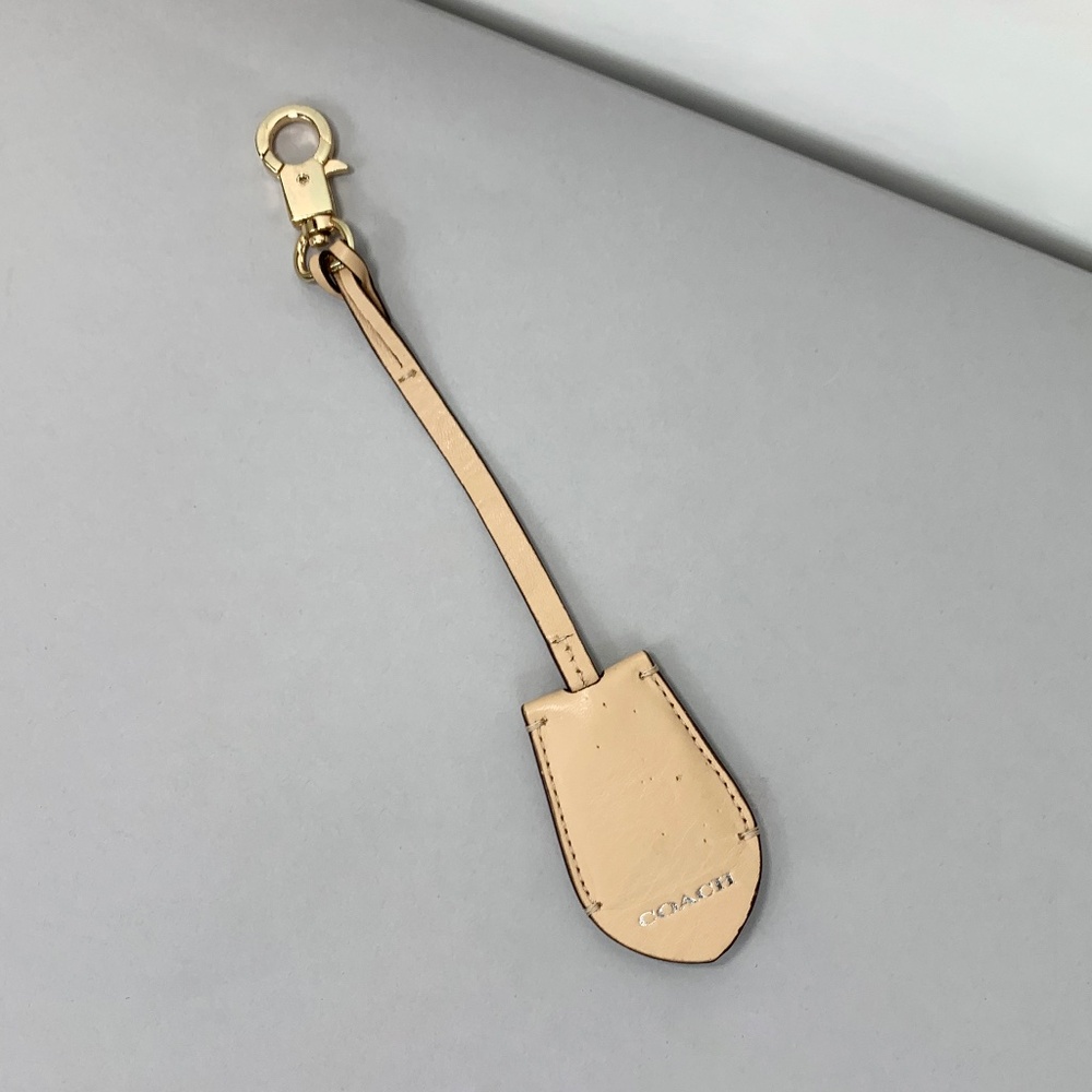 COACH Leather Bag Loop Hangtag Key Ring